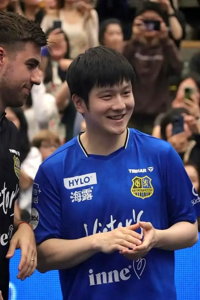 按手印冲上 按手印冲上